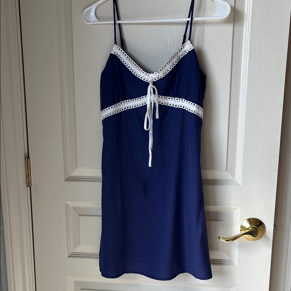 NWOT Forever 21 Blue and White Apparel